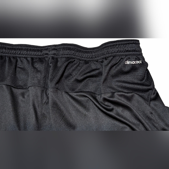 Adidas Men's US 2XL Athletic Black Basketball Shorts w/ Drawstring & White Trim - Picture 7 of 11